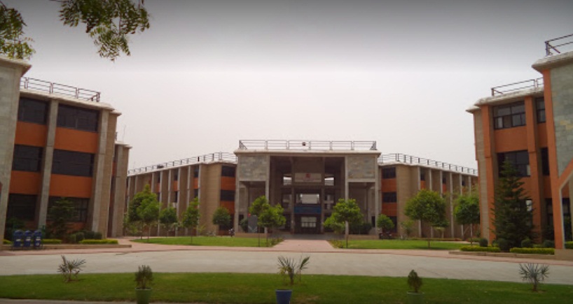 Campus Banner