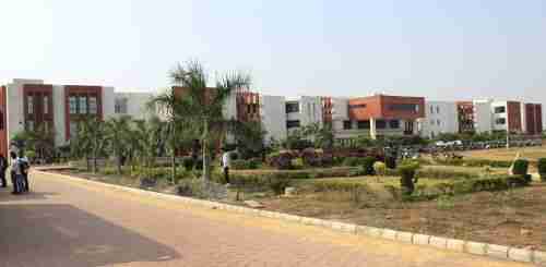 Campus Banner