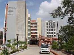 Campus Banner