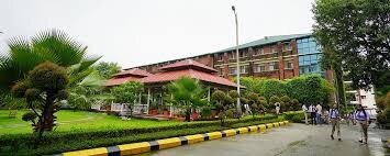 Campus Banner