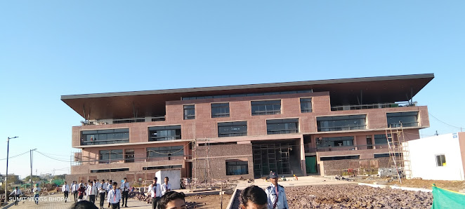 Campus Banner