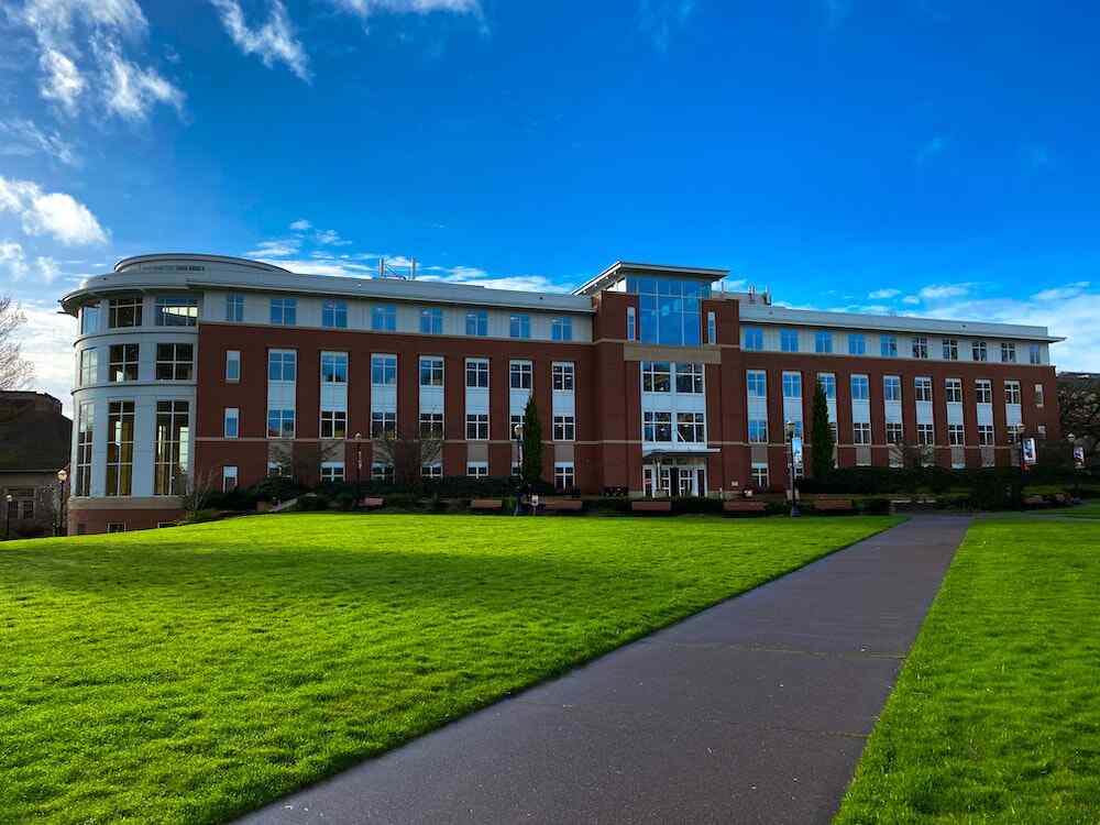 Campus Banner